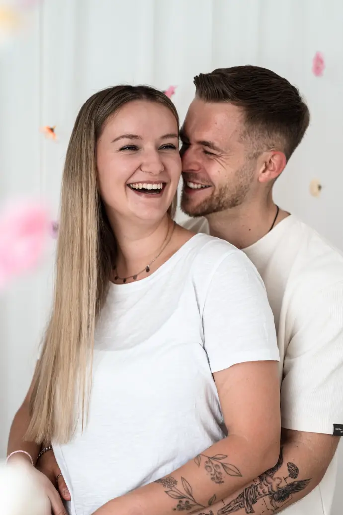 Fotograf Haßfurt Paarfotografie Hochzeitsfotograf Haßfurt Schweinfurt Bamberg Coburg Familienfotografin Haßfurt Knetzgau Zeil am Main Ebern Ramone Eller Fotografie mona.fotografiert 